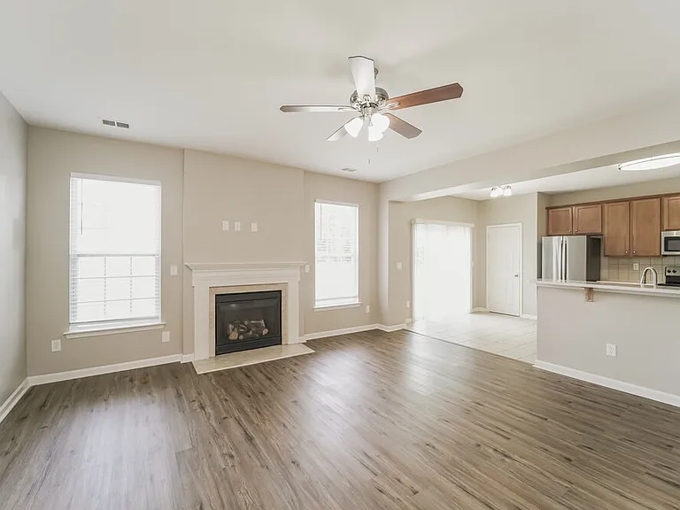 16826 Macanthra Dr — Photo 6