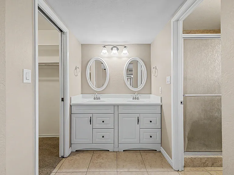 4016 W Hayward Ave — Photo 18
