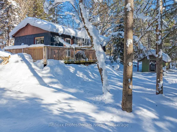 1465 Falkenburg Rd, Muskoka Lakes, ON P1L 1X4