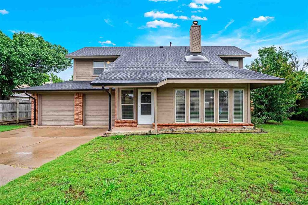 7129 NW Birch Pl, Lawton, OK