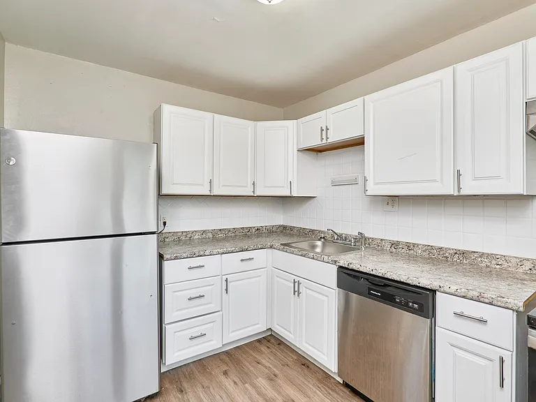 1658 Kappel Dr — Photo 14