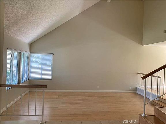 5th image of 3400 Hawkwood Rd