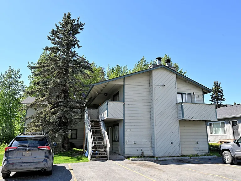 8540 Golden St — Photo 19