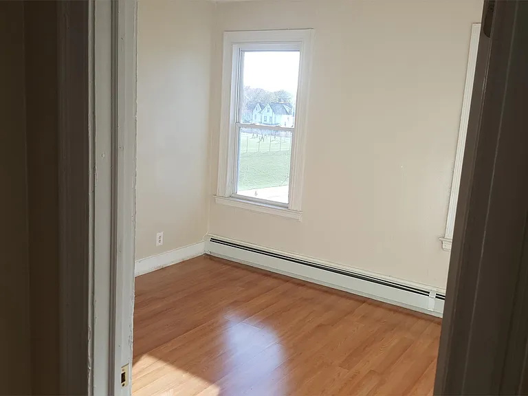 254 Albany Ave #C2 — Photo 9