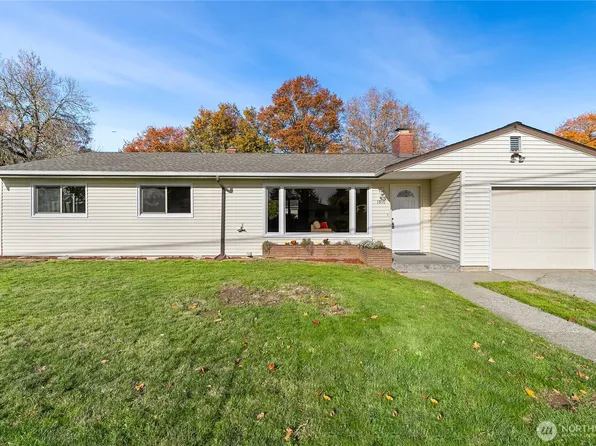 1510 E Street, Lynden, WA 98264