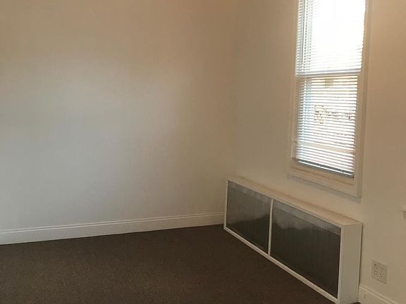 3rd image of 2438 Wallace Ave APT 2