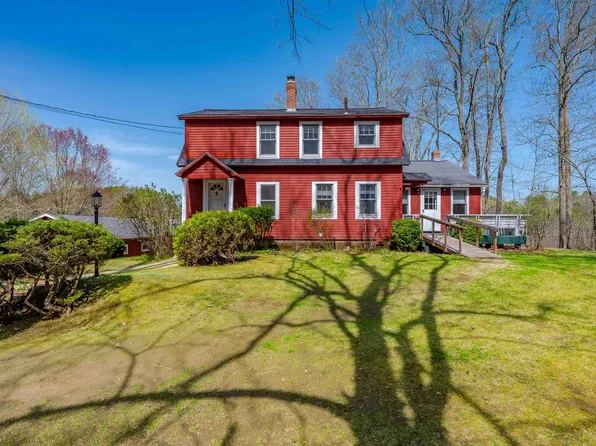 127 Turtle Pond Road, Lee, NH 03861