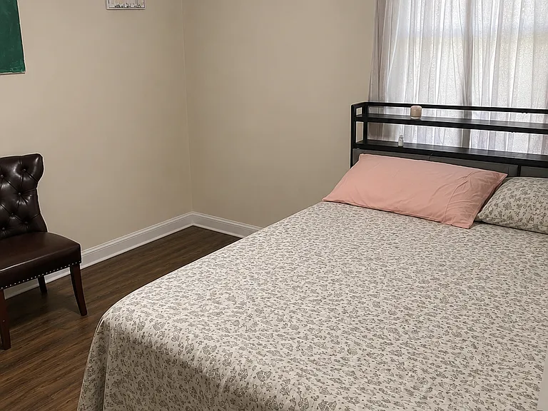 1220 Duncan Ave — Photo 13