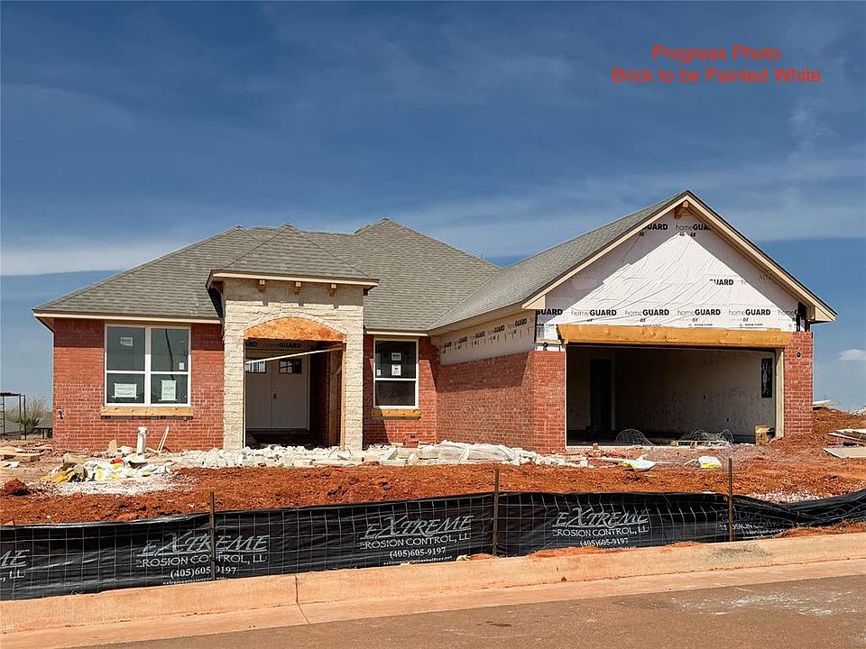 2nd image of 141 Sage Brush Way