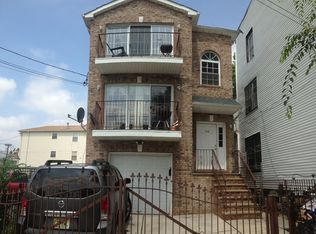 148 Pennsylvania Ave, Newark, NJ 07114