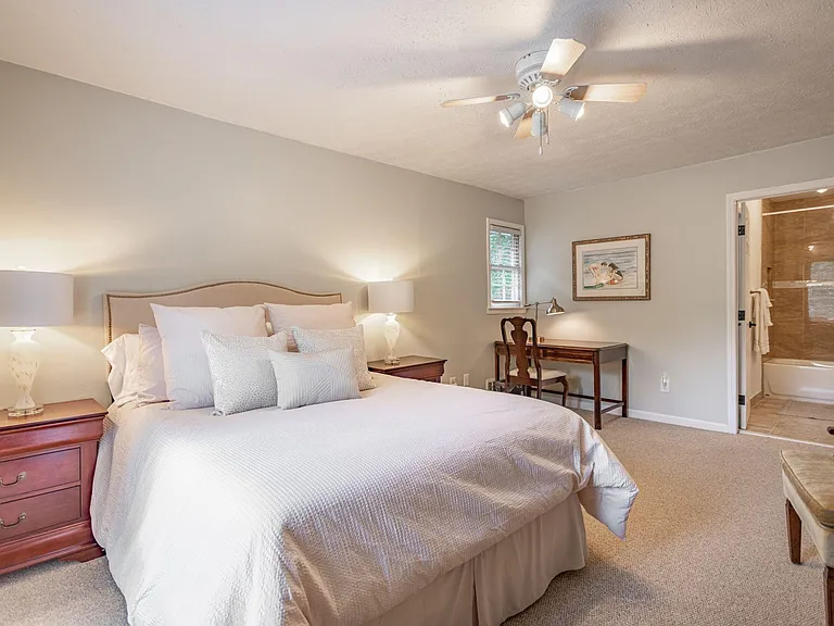 2398 Forest Hunt Ct — Photo 33