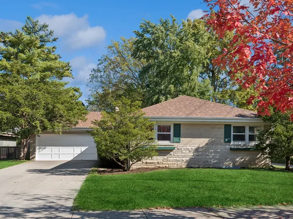 912 Cornell St, Wilmette, IL 60091