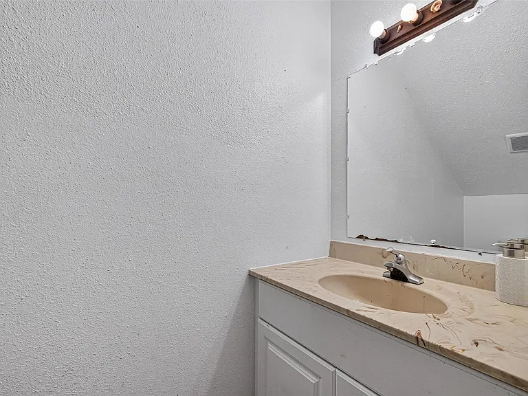 15507 Aldine Westfield Rd — Photo 15