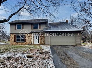 8800 Hillside Trl S, Cottage Grove, MN 55016