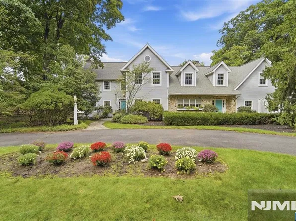 580 Brookside Avenue, Allendale, NJ 07401