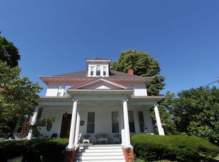 312 S Samuel St, Charles Town, WV