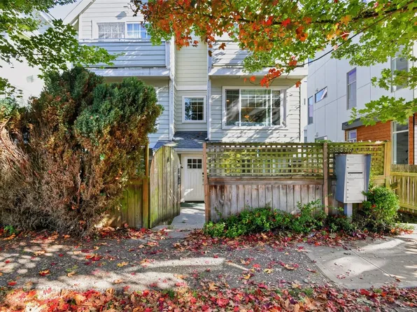 8374 Loyal Way NW #A, Seattle, WA 98117
