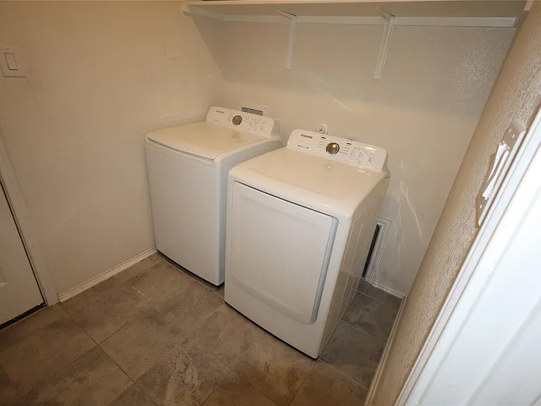 17009 Gibbons Path — Photo 14