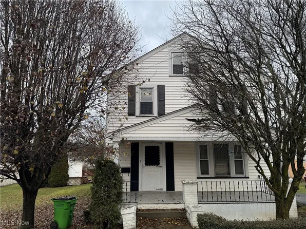 235 21st St NW, Barberton, OH 44203
