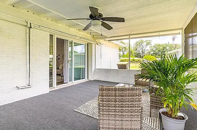 3 bed, 1.5 bath, 1092 sqft, $3,500 — Photo 3