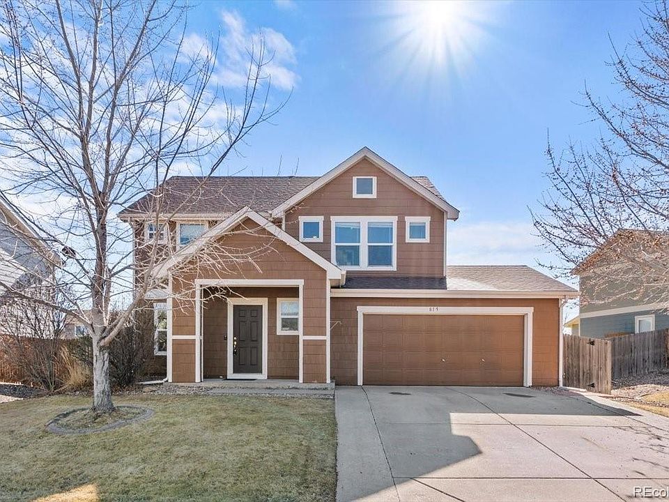 1st image of 819 Stagecoach Drive