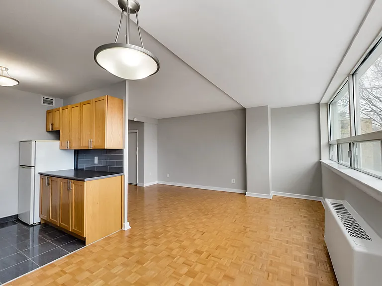 630 Roselawn Ave — Photo 26