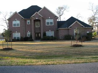 910 Kings Forest Ln, Richmond, TX 77469