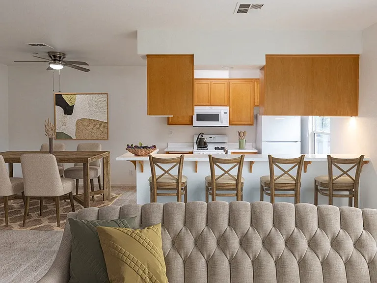 Oceanwood Apartments — Photo 14
