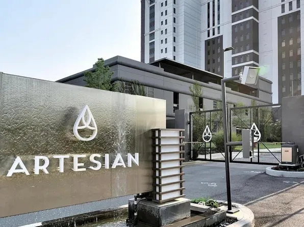 717 Riverside Dr #906, Memphis, TN 38103