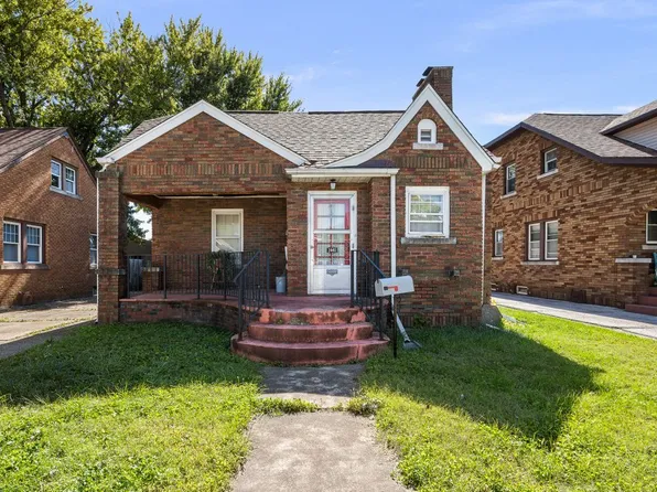 2440 16th Ave, Moline, IL 61265