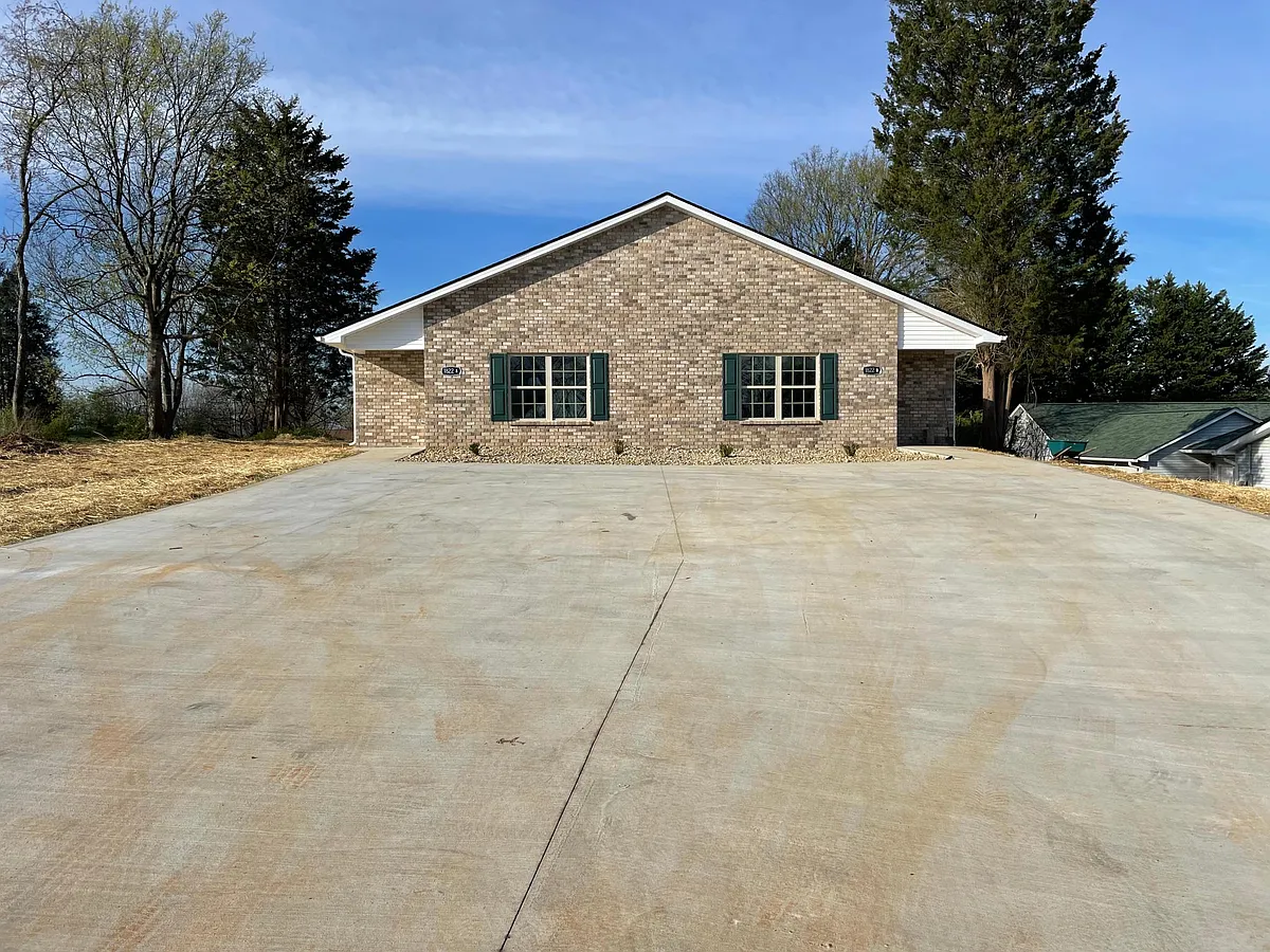 Building Photo - 1822 Sequoyah Ave #B