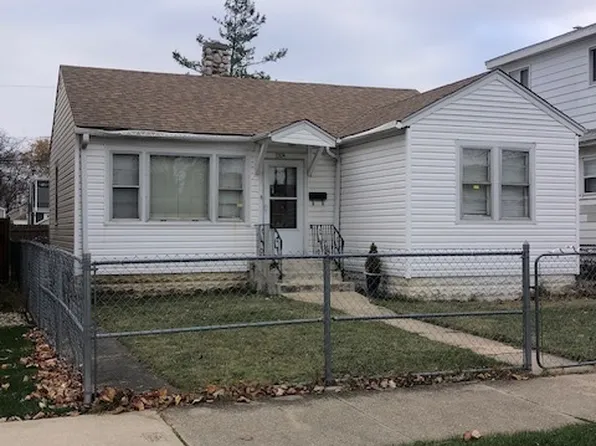 3304 N Ozanam Ave, Chicago, IL 60634