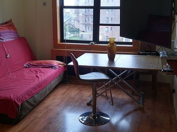 2nd image of 50 Shore Blvd #3