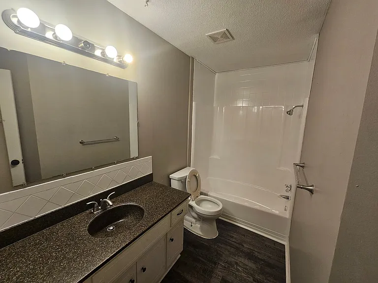 10013 N Harrison Dr — Photo 75