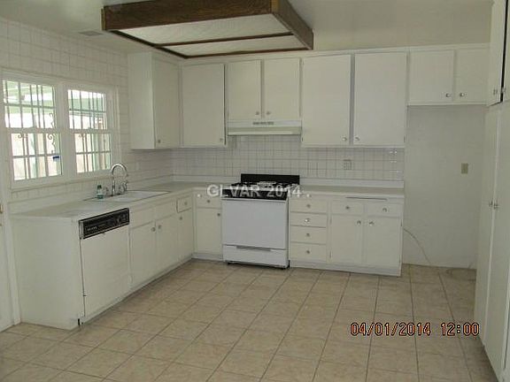 4th image of 7455 Mountain Ash Dr