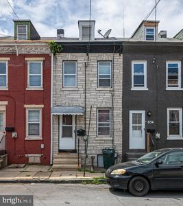 832 Nicolls St, Reading, PA, 19604