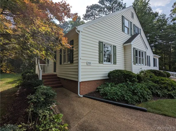 9709 Bunker Ct, South Prince George, VA 23805