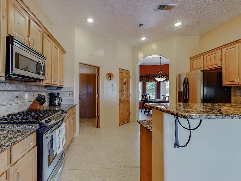 3106 Octavia Ct NE — Photo 18