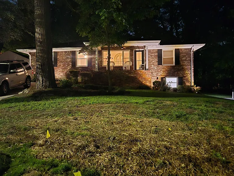 302 Kelso Dr SW — Photo 37