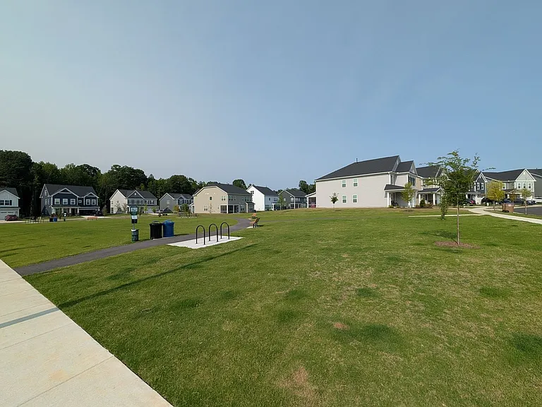 332 Canyon Springs Trl — Photo 23