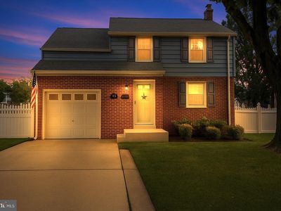 215 Lyndhurst Ave, Wilmington, DE, 19803