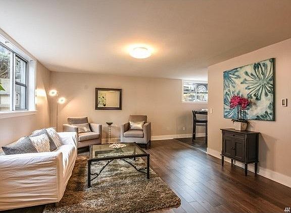 4th image of 7300 Woodlawn Ave NE APT 101