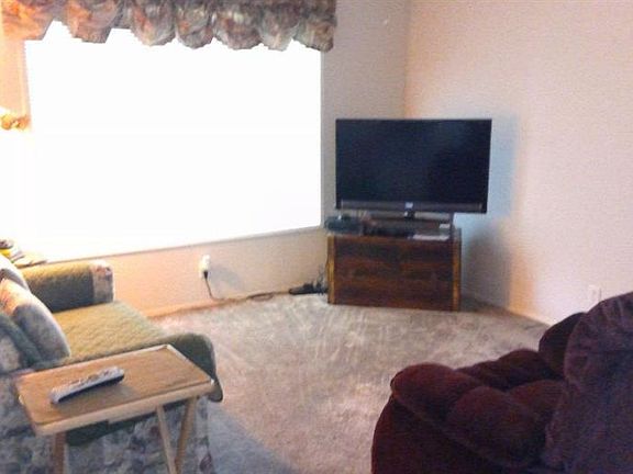 2nd image of 2376 Bradley Ct
