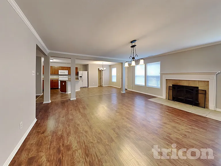3321 Hapsburg Way — Photo 5