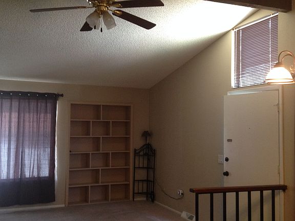 Living Room Vaulted Ceiling