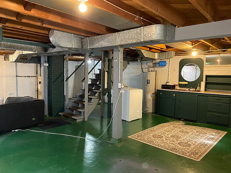 2150 Hyde Ave — Photo 30