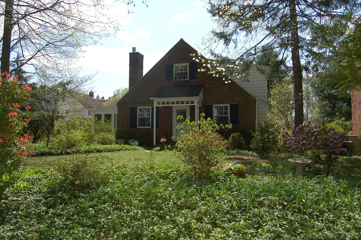 316 Perry Ave photo 1