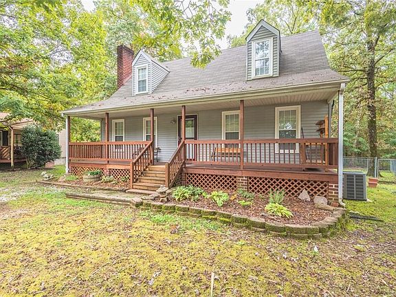 4th image of 6636 Cyrus St