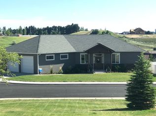 735 NW Palouse View Ct, Pullman, WA 99163