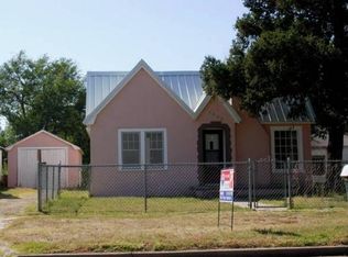 1604 Sheldon St, Clovis, NM 88101